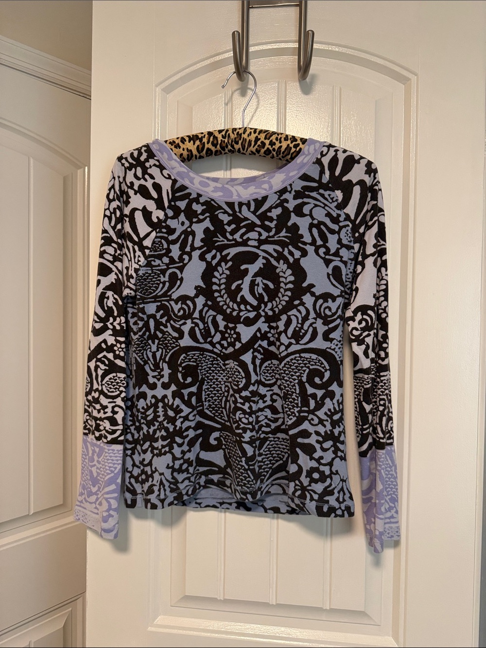 graphic long sleeve